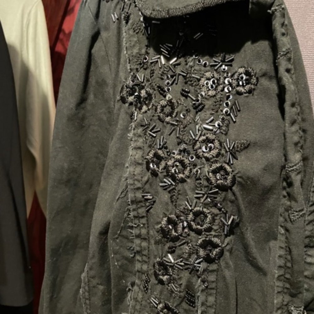 Distressed jacket - Picture 2 of 4